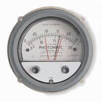 Dwyer A3000-00 Photohelic Pressure Switch/Gauge, 0-0.25" WC, 1/8" NPT(F)