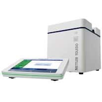 Mettler Toledo UV5 UV/Visible Scanning Spectrophotometer; 100 to 240 VAC
