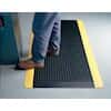 Wearwell Diamond Plate Spongecote Safety Mat, 3 ft W x 5 ft L, 9/16" thick