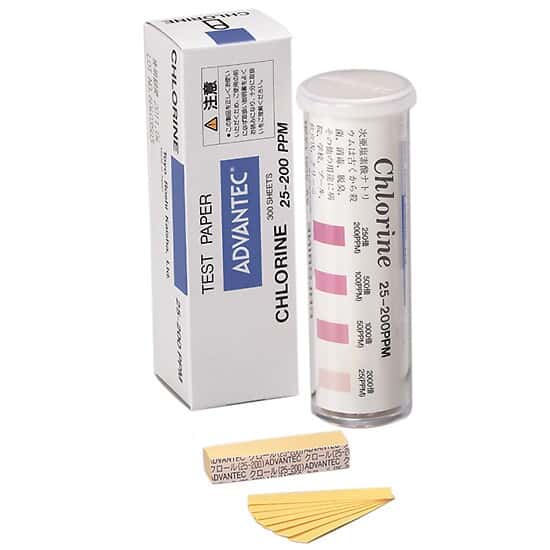 Advantec 08010020 Residual Chlorine Test Strips, 25 to 200 ppm; 300 Strips/Pk