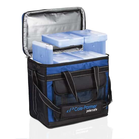 Cole-Parmer Transport Bag 30 L with Two 4°C Blocks (1 L, Slim) and Four 4°C Blocks (1 L)