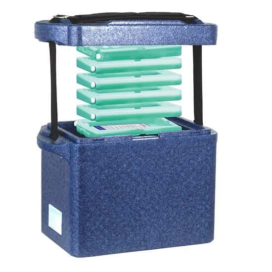 Cole-Parmer Transport Box 10 L with Two 22°C End-Caps and Four 22°C Frames