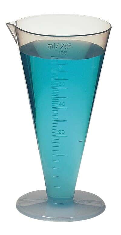 Cole-Parmer Conical Polypropylene (PP) Graduates, 500 mL