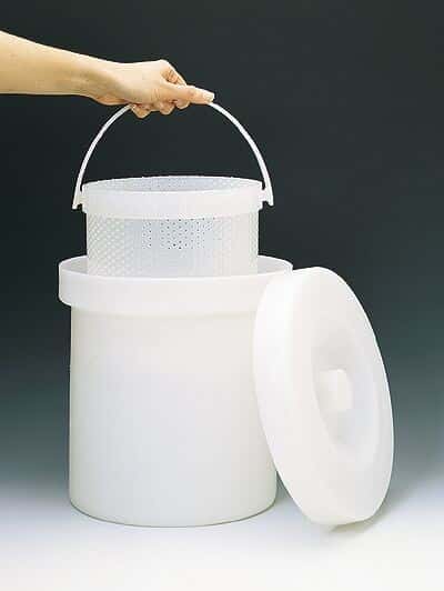 Heavy-Duty HDPE Crock with Cover, 4 gal; 1/Pk