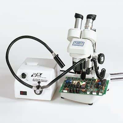 Cole-Parmer Microscopy Fiber Optic Illuminator, No Light Pipe; 115 VAC