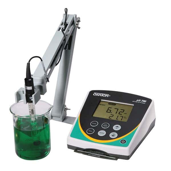 Environmental Express Oakton pH700 Benchtop Meter with Epoxy Probe, SS ATC Probe, Stand