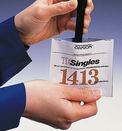 Environmental Express Oakton Conductivity Calibration Pouches, 1413µS; 20/Pk