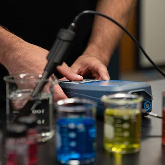 Hach HQ4300 Portable Multiparameter with Gel pH, Conductivity, and