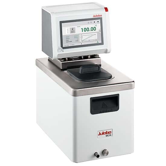 Julabo MX-BC6 Heating Circulator with 6 L Bath Tank and Lid; with 3 kW Heating Power to +300 °C
