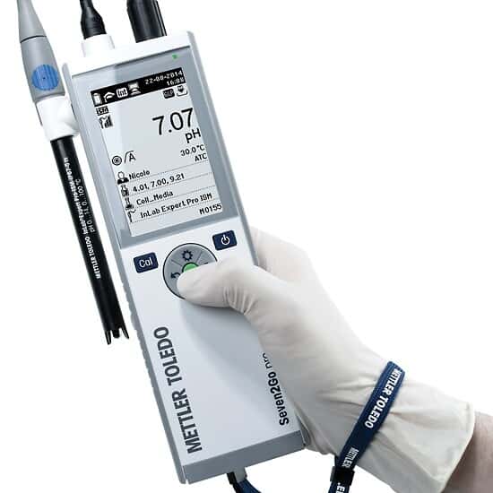 Mettler Toledo S8 Handheld pH/Ion Meter Biotech Kit