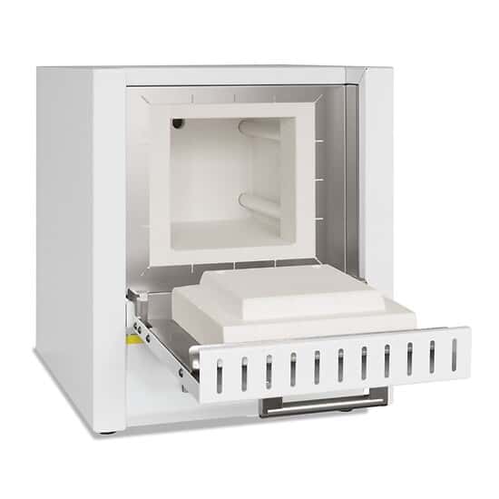 Nabertherm LE6/11 Muffle Furnace with R7 Controller, 6L; 240V