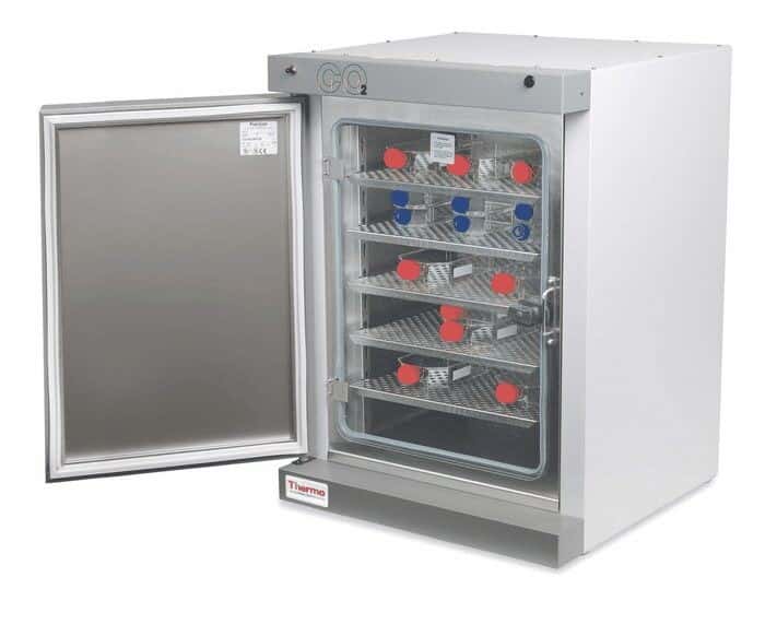 NapCO WaterJacketed CO2 Incubator with IR Sensor 120VAC from ColeParmer