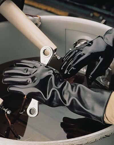 SHOWA 890-10 Viton Gloves, extra-large, 28-mil thickness, 1 pair