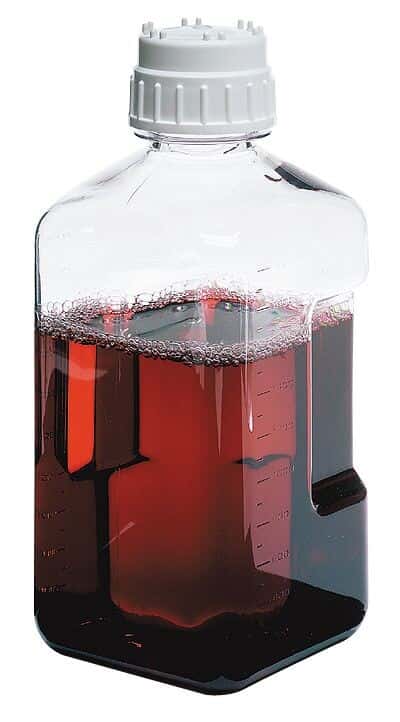 Thermo Scientific Nalgene 2015-2000 Polycarbonate Graduated Square Bottle, 2 L, 1/pk