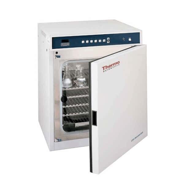 Thermo Scientific 4601CE 6.2 cu ft waterjacketed CO2 Incubator with