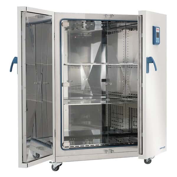 Thermo Scientific Heratherm 51029333 General Incubator, 26.4 cu ft, Gravity; 120V
