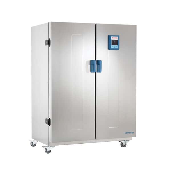 Thermo Scientific Heratherm 51029343 AP Mechanical Oven; 25.8 cu ft/Adj Fan/208-240V