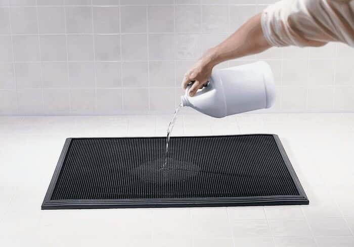 Wearwell 222 12X24X32BK Sanitizing Floor Mat, 24