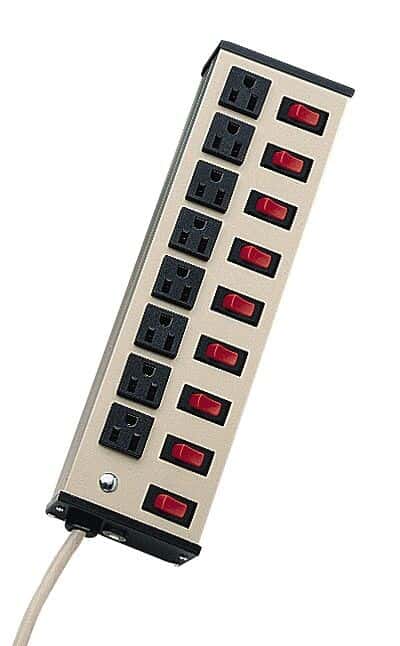 Wiremold/Legrand UL209BC Deluxe control 8-outlet strip, 6-ft cord