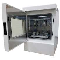 Lab Companion Chamber-Style Incubating Shaker Kit